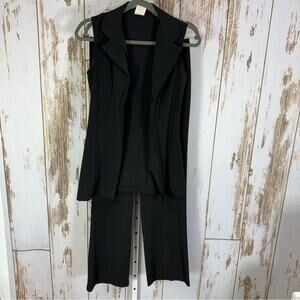 90's Studio Y Black Pantsuit. Suit Vest and Pant Set. Size 3/4. Excellent cond!